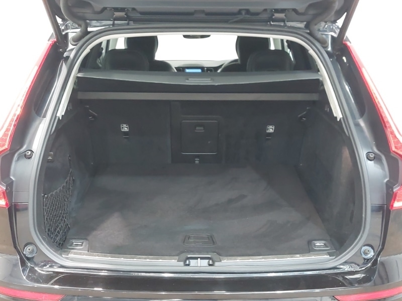 Used Volvo XC60 2022 for sale - 76456133: Photo 8