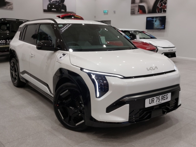 Used Kia EV3 2025 for sale - 77289763: Photo 1