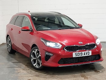 Used Kia Ceed 2019 for sale - 77596428: Photo