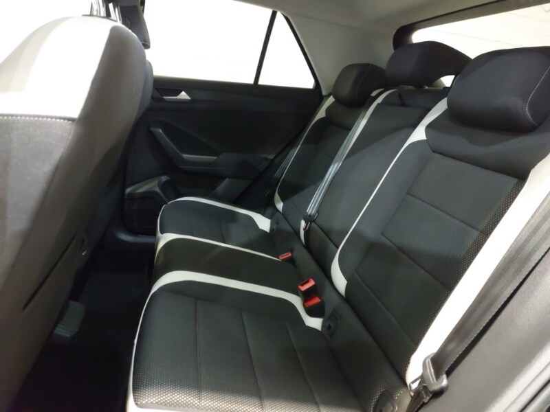 Used Volkswagen T-Roc 2020 for sale - 77816875: Photo 6