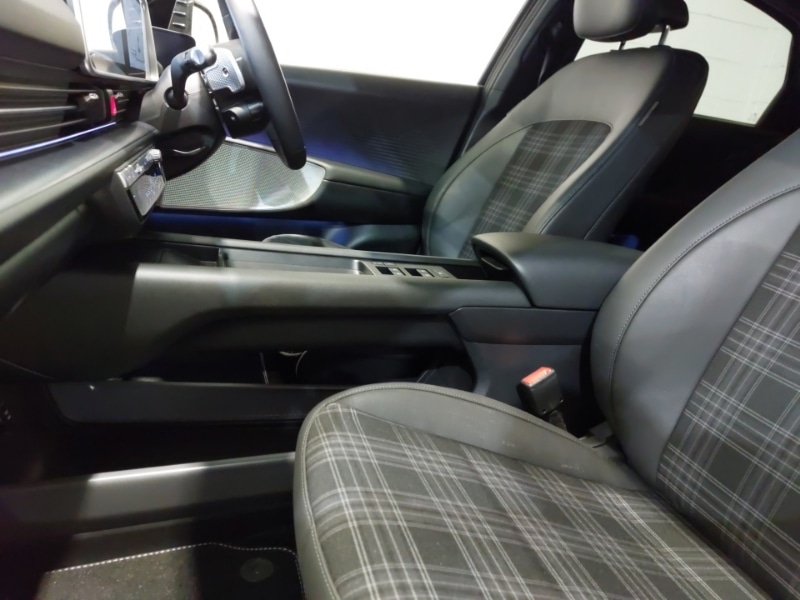 Used Hyundai IONIQ 6 2023 for sale - 77141826: Photo 5