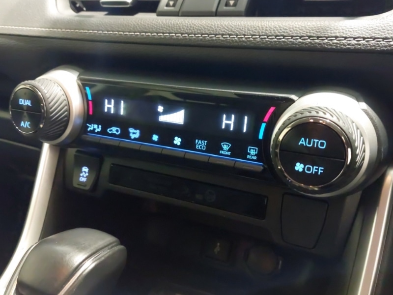 Used Toyota RAV4 2021 for sale - 76548907: Photo 19