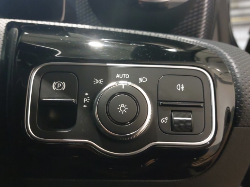 Used Mercedes-Benz A-Class 2019 for sale - 77338156: Photo 13