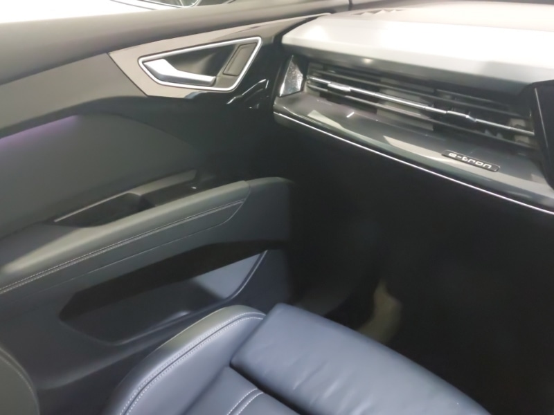 Used Audi Q4 e-tron 2024 for sale - 76375223: Photo 11