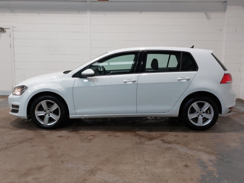 Used Volkswagen Golf 2016 for sale - 76456132: Photo 4