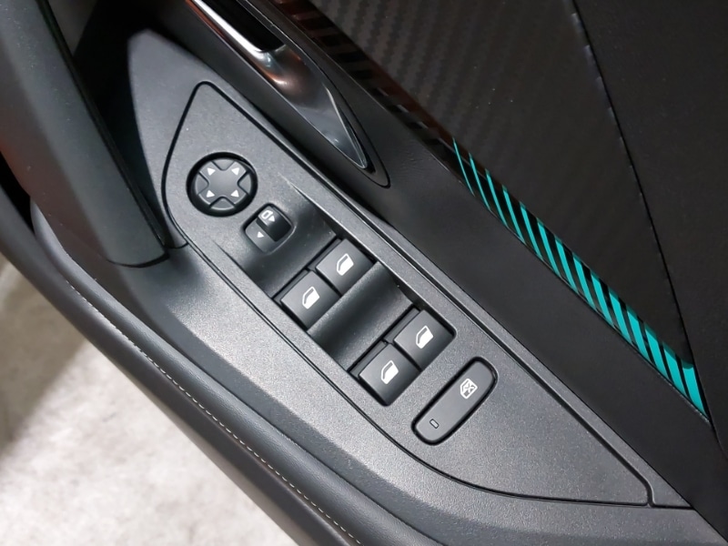 Used Peugeot 2008 2022 for sale - 76427536: Photo 14