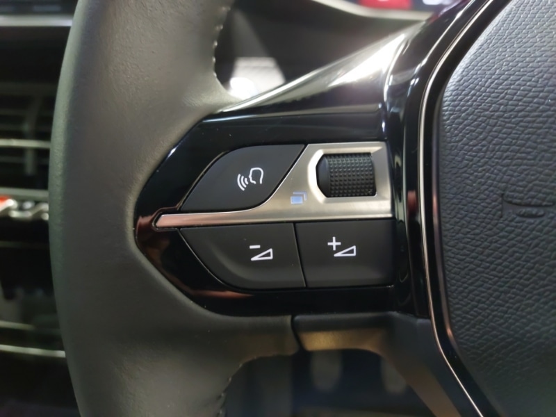 Used Peugeot 2008 2022 for sale - 76427536: Photo 17