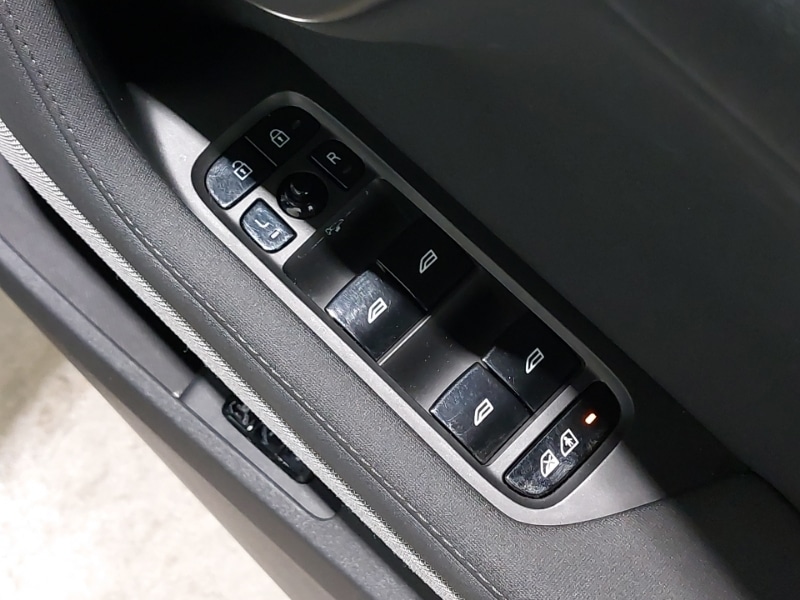 Used Polestar Polestar 2 2023 for sale - 76294029: Photo 14
