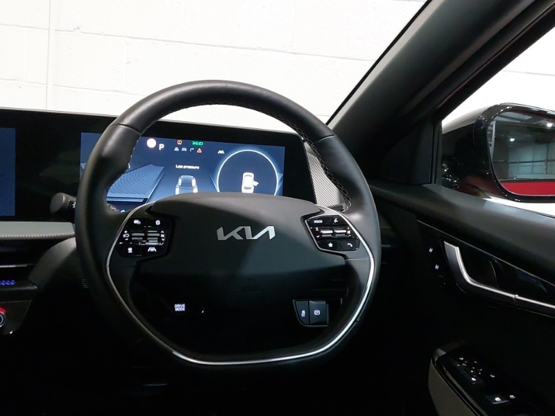 Used Kia EV6 2024 for sale - 77115140: Photo 7