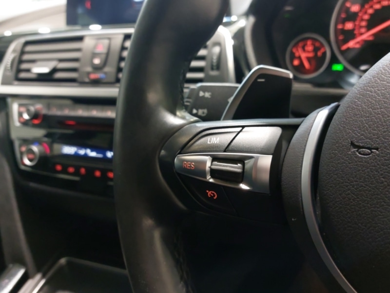 Used BMW 3 Series 2019 for sale - 77790472: Photo 15