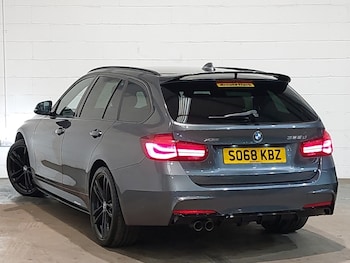 Used BMW 3 Series 2019 for sale - 77790472: Photo