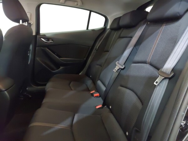 Used Mazda Mazda3 2017 for sale - 76226059: Photo 6