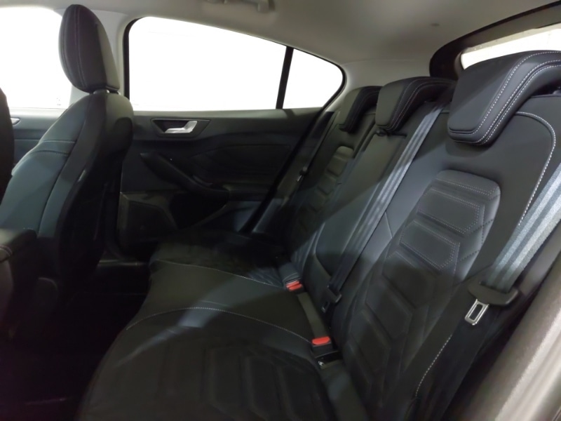 Used Ford Focus 2022 for sale - 76397467: Photo 6