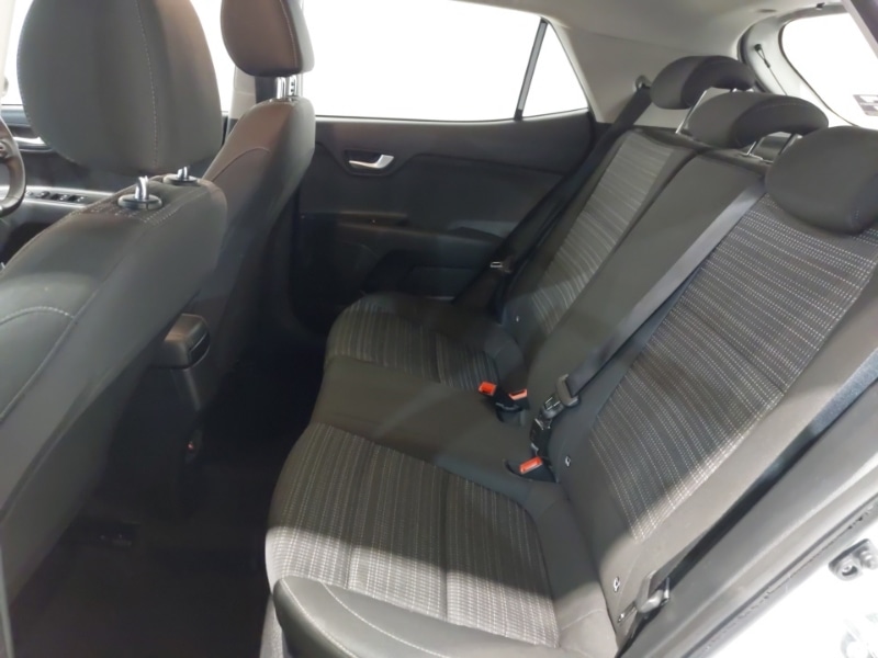 Used Kia Stonic 2023 for sale - 77252315: Photo 6