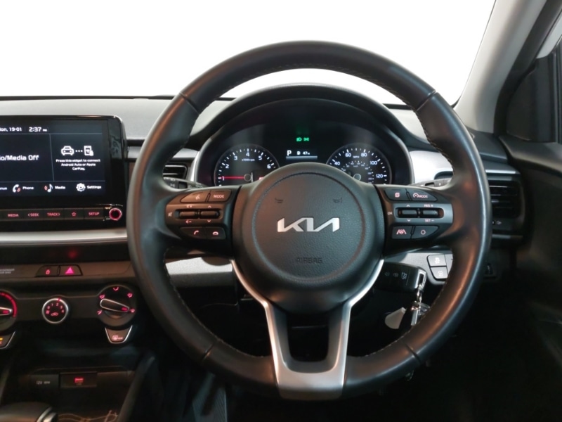 Used Kia Stonic 2023 for sale - 77252315: Photo 7