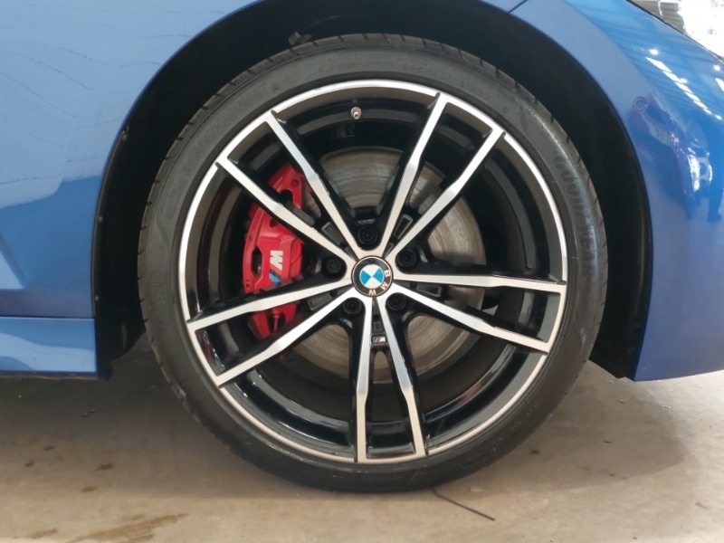 Used BMW 3 Series 2024 for sale - 76602507: Photo 12