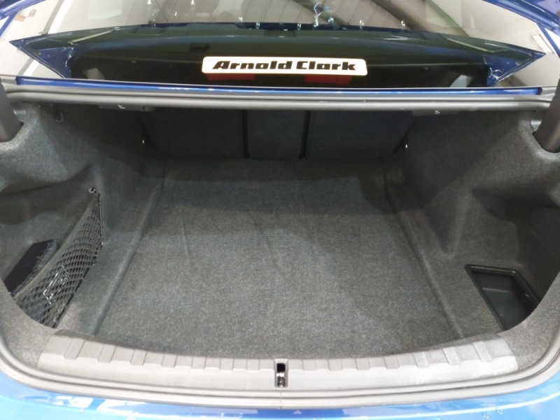 Used BMW 3 Series 2024 for sale - 76602507: Photo 8