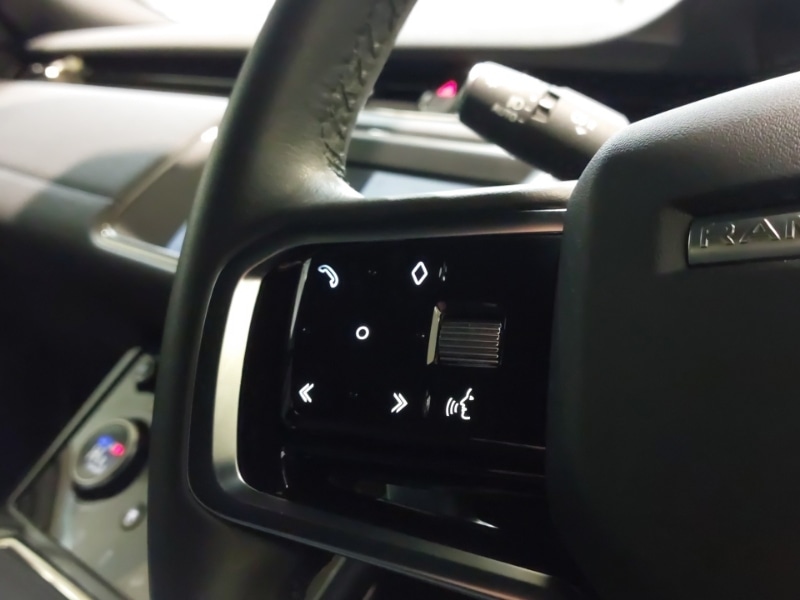 Used Land Rover Range Rover Evoque 2022 for sale - 76987281: Photo 15