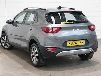 Used Kia Stonic 2025 for sale - 79106038: Photo