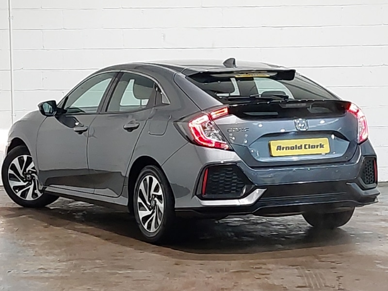 Used Honda Civic 2020 for sale - 76964194: Photo 3