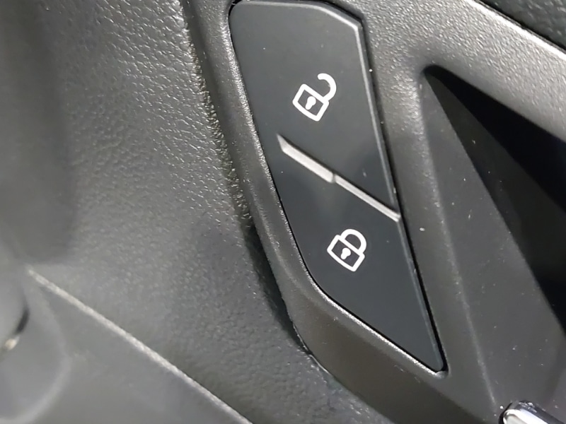 Used Volkswagen T-Roc 2018 for sale - 77160201: Photo 11