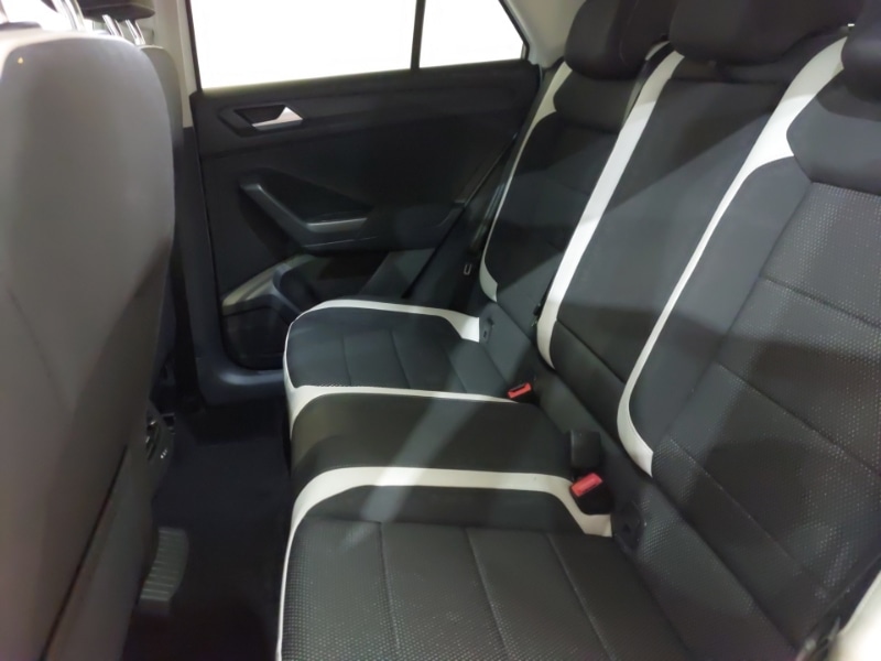 Used Volkswagen T-Roc 2018 for sale - 77160201: Photo 6