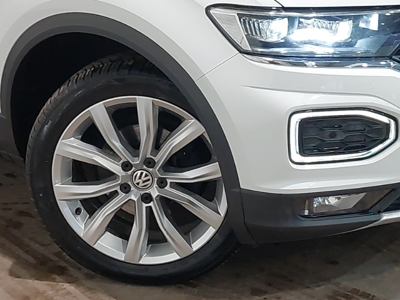 Used Volkswagen T-Roc 2018 for sale - 77160201: Photo 9