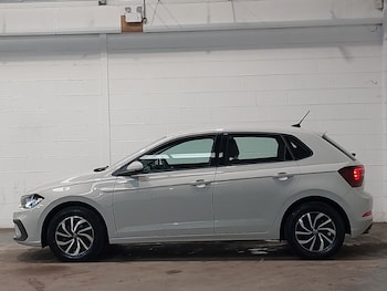 Used Volkswagen Polo 2023 for sale - 78916960: Photo