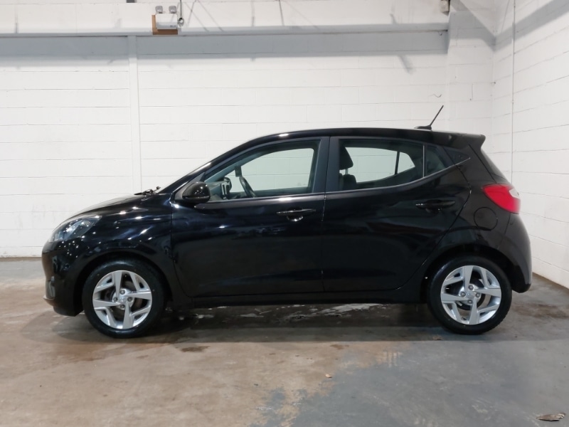 Used Hyundai i10 2020 for sale - 76816037: Photo 4