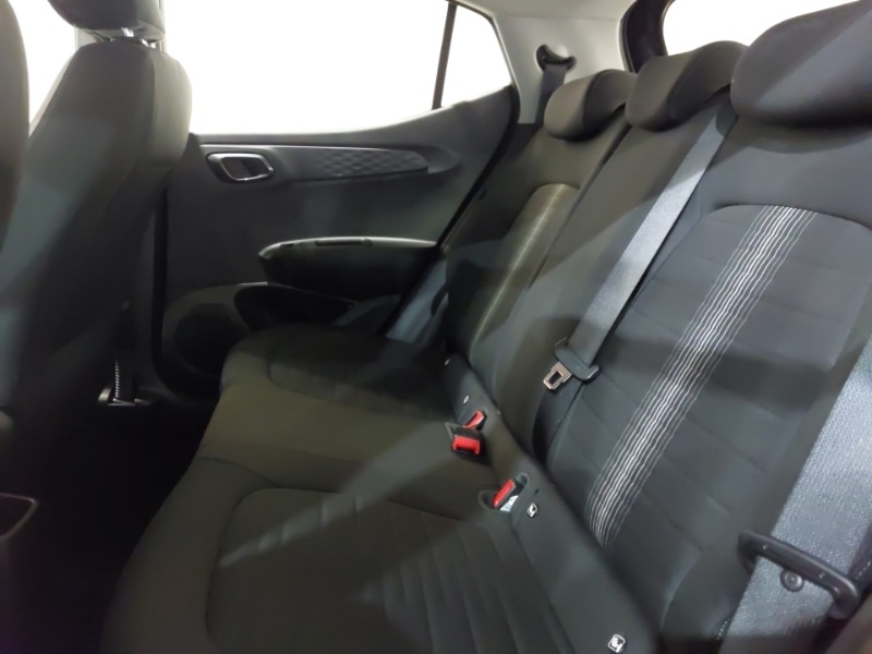 Used Hyundai i10 2020 for sale - 76816037: Photo 6