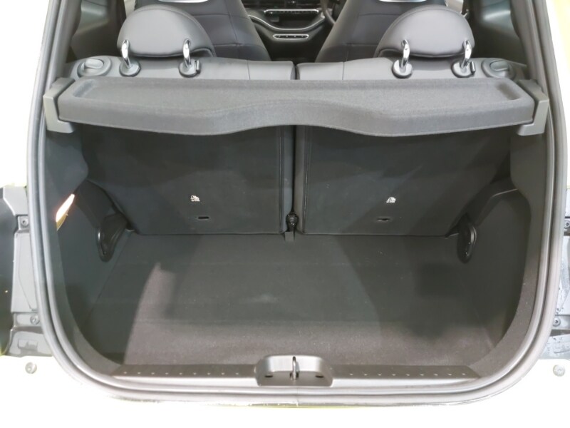 Used Abarth 500 2023 for sale - 76639182: Photo 8