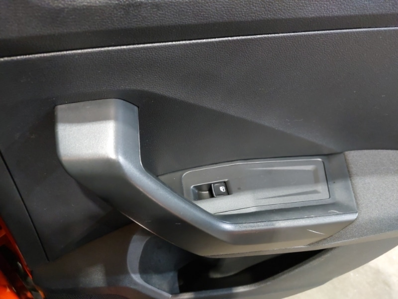 Used Volkswagen T-Roc 2020 for sale - 76880411: Photo 11