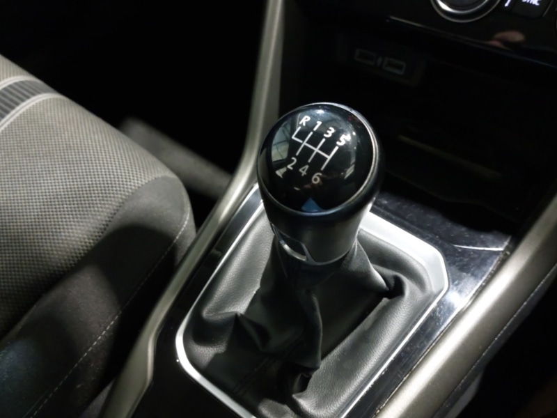 Used Volkswagen T-Roc 2020 for sale - 76880411: Photo 17