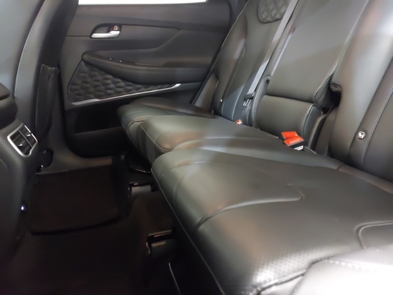 Used Hyundai Santa Fe 2023 for sale - 77933291: Photo 6