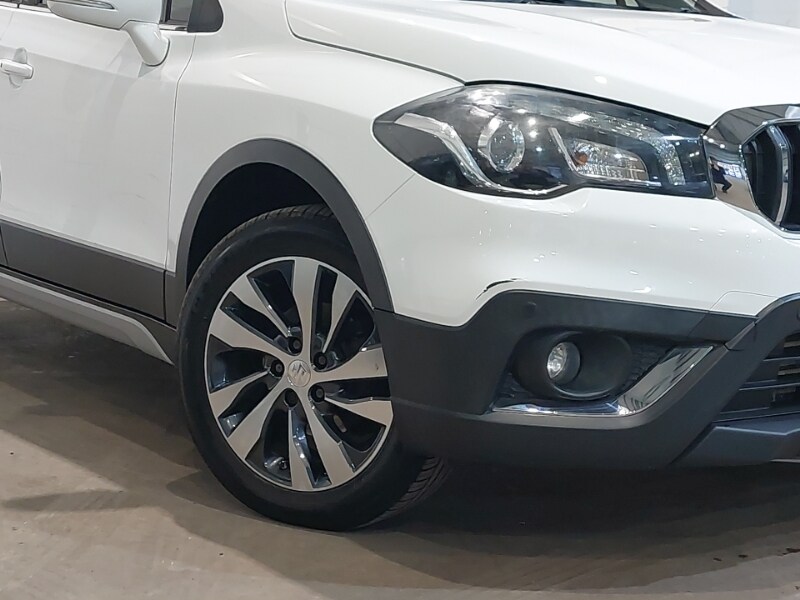 Used Suzuki SX4 S-Cross 2017 for sale - 77189941: Photo 9