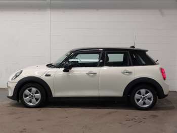 Used MINI Hatch 2019 for sale - 74877643: Photo