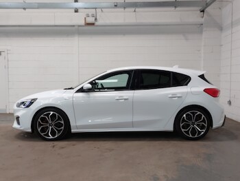 Used Ford Focus 2019 for sale - 78622055: Photo