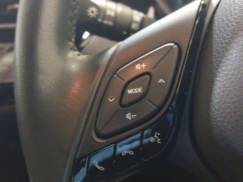 Used Toyota C-HR 2020 for sale - 78178445: Photo 12