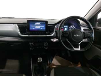 Used Kia Stonic 2022 for sale - 75107627: Photo