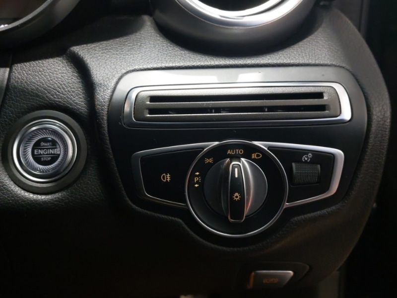 Used Mercedes-Benz C Class 2018 for sale - 76484119: Photo 14