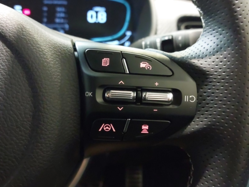 Used Kia Stonic 2025 for sale - 76213375: Photo 13
