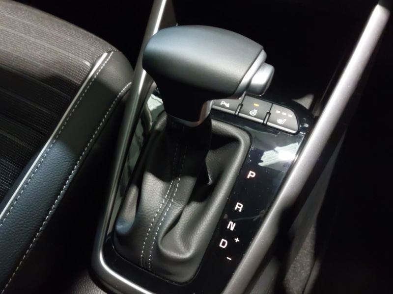 Used Kia Stonic 2025 for sale - 76213375: Photo 16