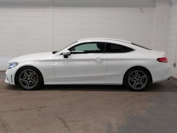 Used Mercedes-Benz C Class 2019 for sale - 79164631: Photo