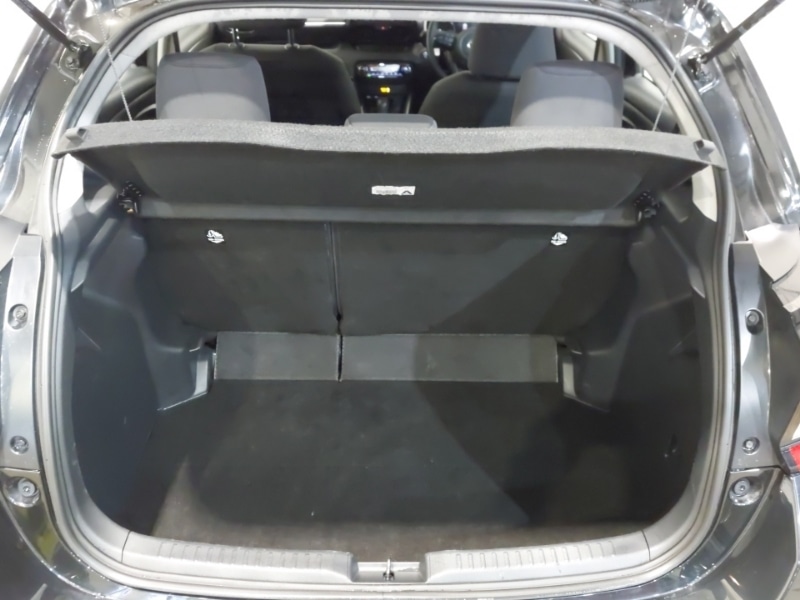 Used Mazda Mazda2 HYBRID 2024 for sale - 76493159: Photo 8