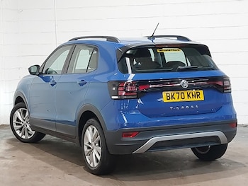 Used Volkswagen T-Cross 2020 for sale - 76464985: Photo