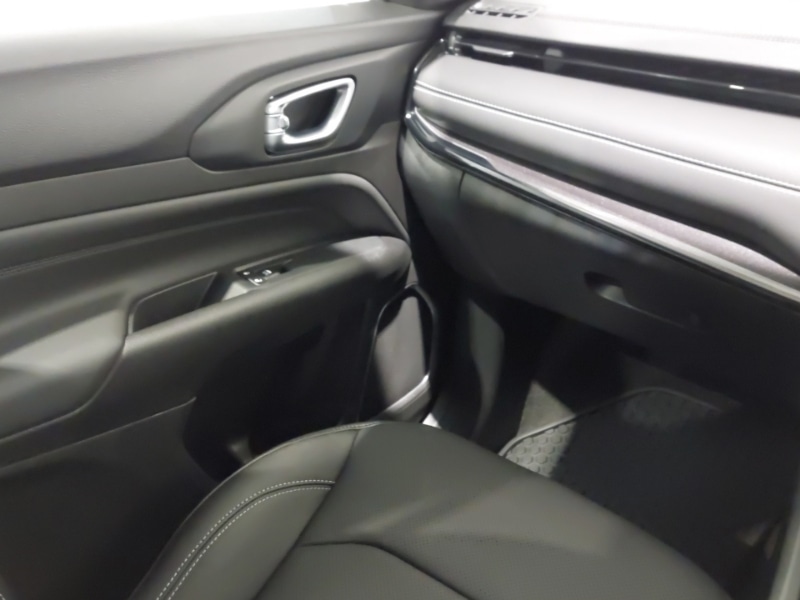 Used Jeep Compass 2025 for sale - 76451081: Photo 11