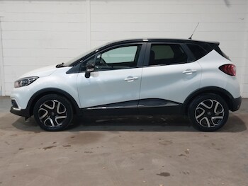 Used Renault Captur 2019 for sale - 77173737: Photo