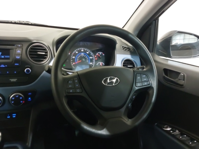 Used Hyundai i10 2016 for sale - 76614076: Photo 7