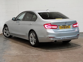 Used BMW 3 Series 2018 for sale - 77610872: Photo