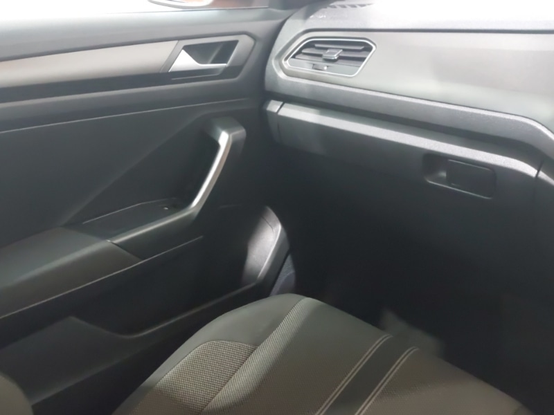 Used Volkswagen T-Roc 2018 for sale - 76325816: Photo 11